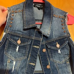 Studded jean vest, never worn, size medium
